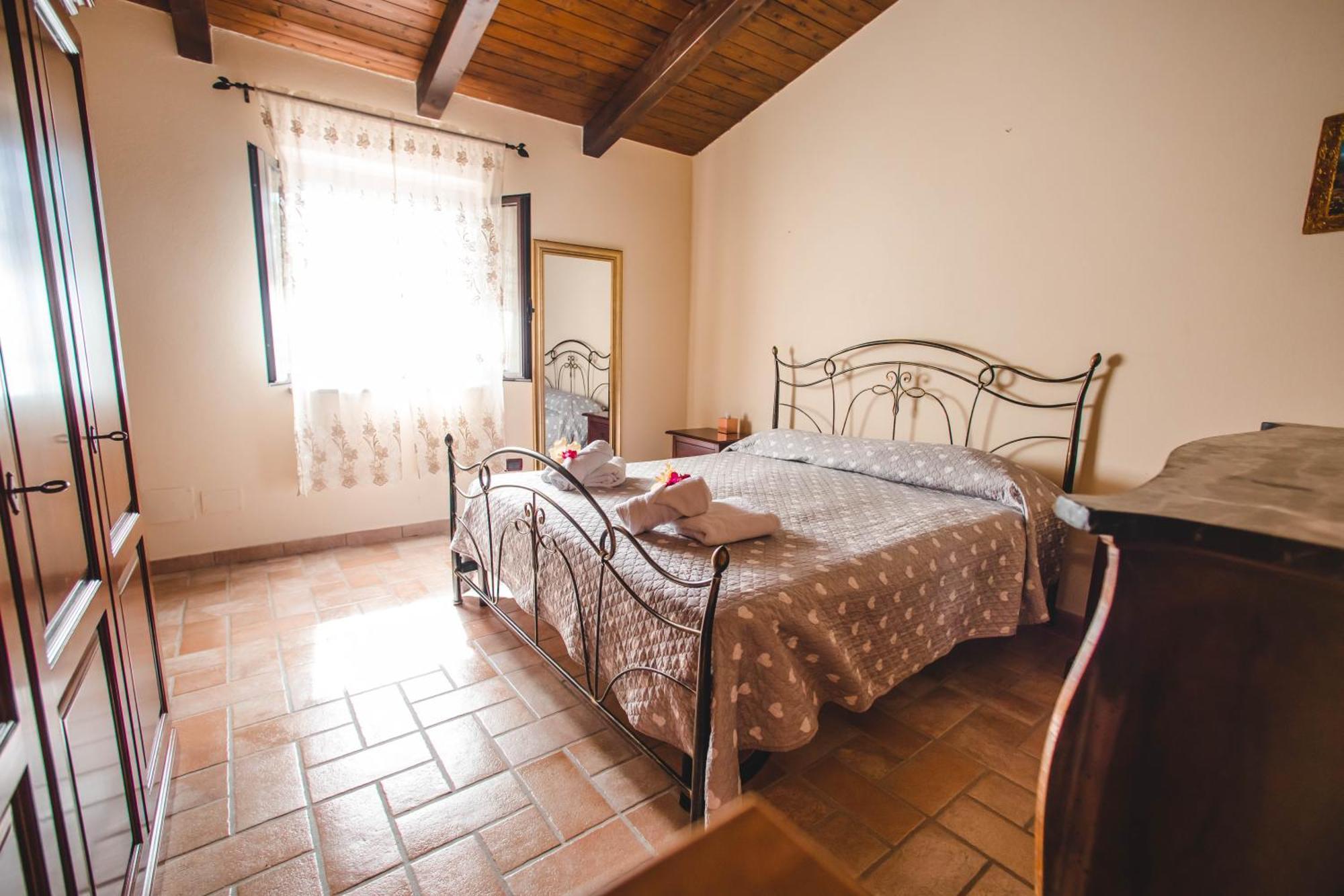 Calami - Villa Romeo - Private Apartments With Pool, Seaview & Olive Grove Santa Caterina Dello Ionio Marina Kültér fotó