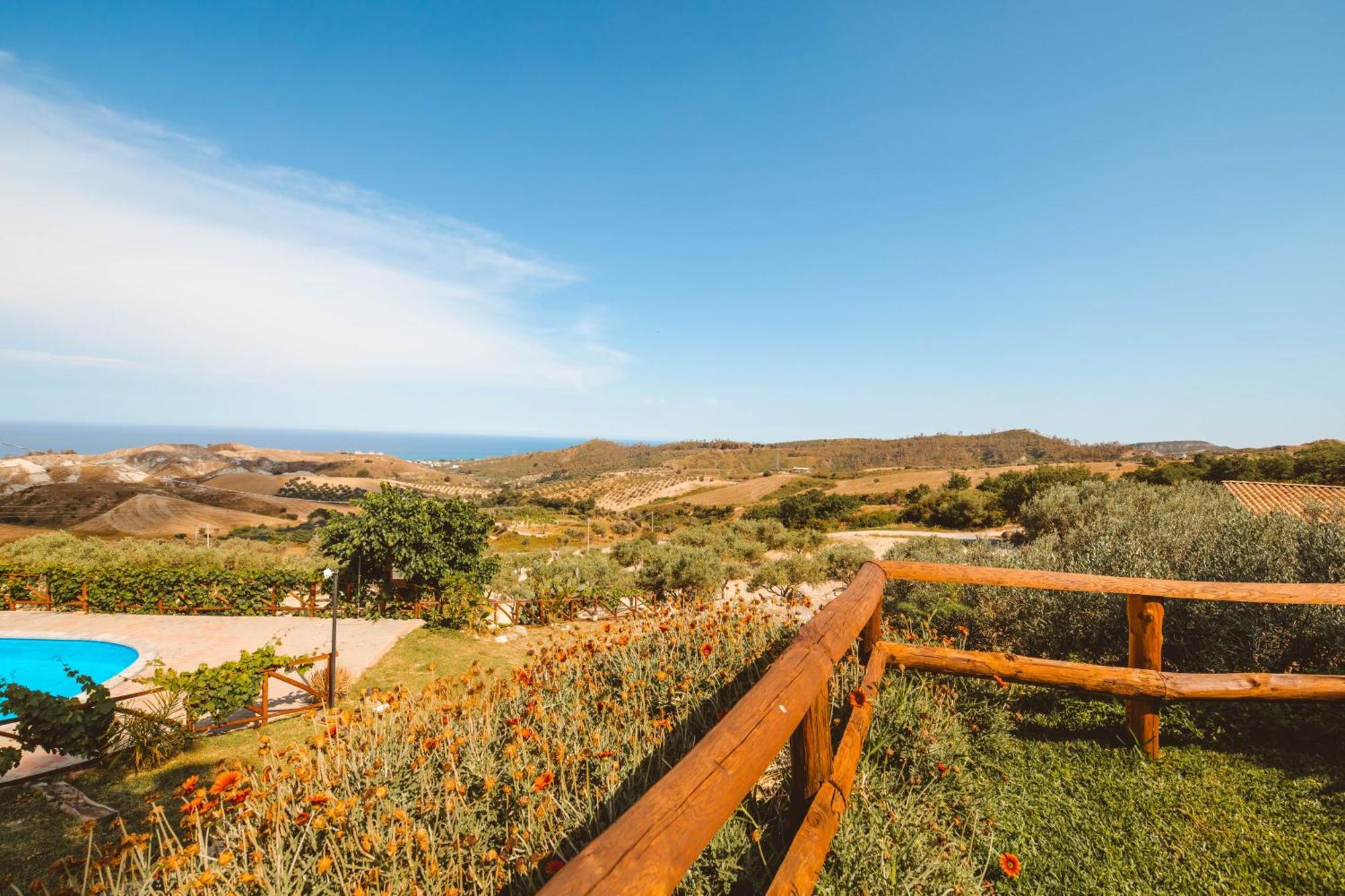 Calami - Villa Romeo - Private Apartments With Pool, Seaview & Olive Grove Santa Caterina Dello Ionio Marina Kültér fotó